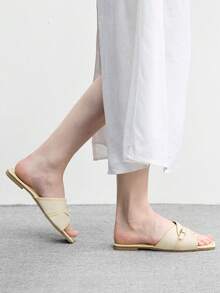CUCCOO BIZCHIC Simple And Versatile Temperament Comfortable Fashion Generous Commuter Vacation Beach Flat Sandals Spring Shoes - Milk apricot - View 4