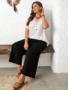 Rosumi Bộ 2 món áo thun và quần phối ren cỡ lớn dành cho nữ/Mùa hè/Kỳ nghỉ, Trang phục mùa hè, Quần áo mùa xuân cho nữ, Trang phục đi nghỉ mát cho nữ, Trang phục thường ngày cho nữ, Trang phục nghỉ hè, Bộ đồ thường ngày cho nữ, Quần áo kiểu Pháp cho nữ, Áo hè kín đáo, Áo trắng cho nữ, Quần culottes cỡ lớn cho nữ, Quần ống rộng cho nữ, Áo hè kín đáo cỡ lớn cho nữ, Bộ quần áo hè kín đáo cho nữ, Quần capri cỡ lớn cho nữ, Bộ đồ thường ngày 2 món cho nữ, Trang phục đi biển cho nữ, Bộ đồ bầu cỡ lớn, Trang phục thường ngày mùa hè cho nữ, Trang phục mùa hè cho nữ, Bộ trang phục đi nghỉ mát cho nữ, Trang phục mùa xuân cho nữ, Bộ quần áo nữ, Quần ống rộng cho nữ, Quần cạp cao cho nữ mùa hè. - Đen và trắng - Xem 8
