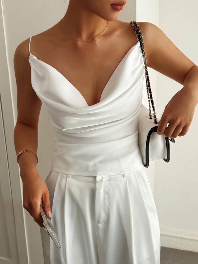 Women's Solid Color Plunging Neck Fashionable Sexy Camisole Summer