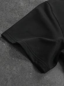 STYNVO 男士极简印花圆领短袖T恤和短裤套装 - 黑色 - 查看 6