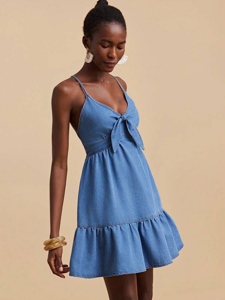 Travachic 女士时尚系带荷叶边下摆牛仔吊带裙 - 淺色水洗藍 - 查看 5