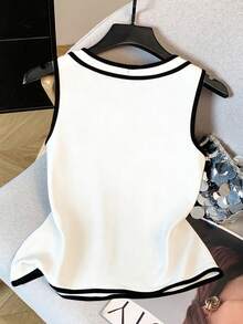 Resyla Women's V-Neck Bow Decor Elegant Camisole Top For Summer - White - View 2