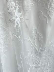 Vibekara Plus Size Square Neck Waist Gathered A-Line Lace Dress - White - View 6