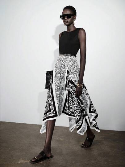 Lumivelle Women's New Round Neck Ribbed Knit Fabric Patchwork Leopard Print Asymmetrical Hem Casual Minimalist Fashion Dress, Spring/Summer