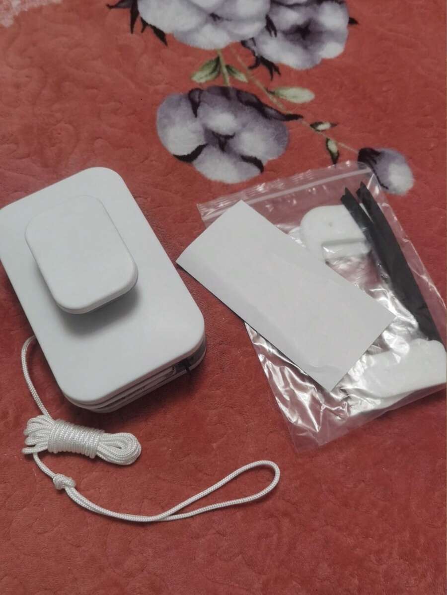 Dụng cụ lau kính từ tính hai mặt cho nhà cao tầng, dụng cụ lau kính từ tính mạnh cho cửa sổ một lớp 3-10mm trong phòng khách/phòng ngủ/phòng tắm, không cần điện, nhựa ABS bền, hoàn hảo cho nhân viên vệ sinh văn phòng, người già và người nuôi thú cưng, tuyệt vời làm quà tặng tân gia và Giáng sinh, bao gồm dây an toàn chống rơi, thích hợp cho kính một lớp - Nhiều màu - Xem 1