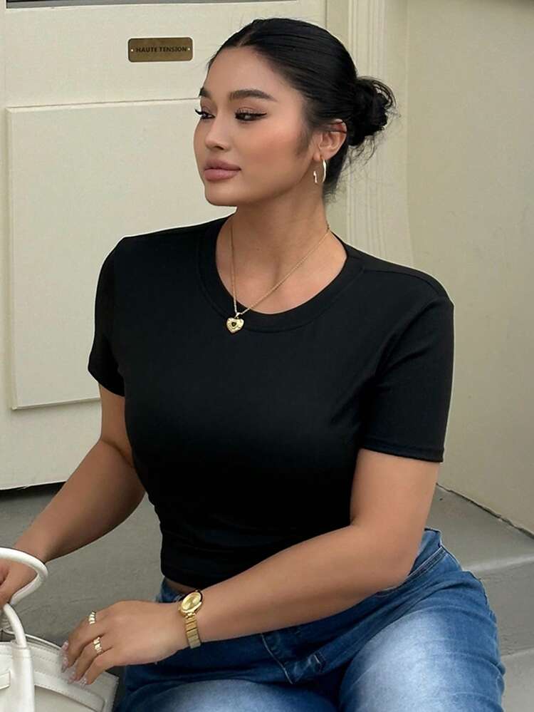 Dazy Plus Plus Size Casual Solid Color Ruched Short Sleeve T-Shirt, Summer