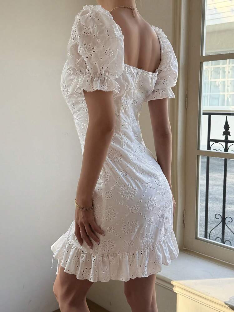 Women's Floral Hollow-Out Embroidery Patchwork Ruffle Sweetheart Neck Front Tie Fashionable Dress Summer Cocktail Dress