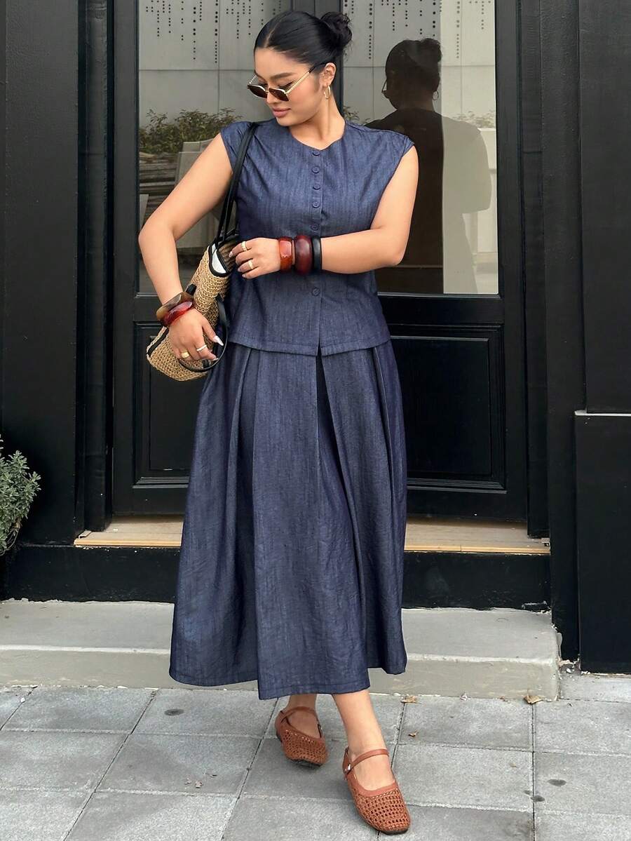 Dazy Plus Plus Size Summer Casual Front Button Blouse And Pleated Skirt 2 Pieces Set - Navy Blue - View 1