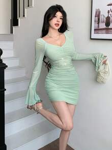 Modelyn Vestido mini ajustado de cintura con encaje y malla, estilo romántico, primavera/verano - verde menta - Ver 5