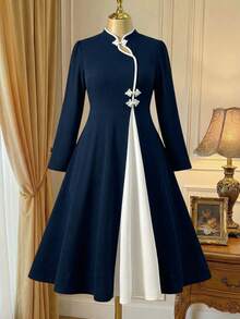 Rometta Váy dài tay tối giản màu đen trắng tương phản mới dành cho nữ cỡ lớn - Màu xanh hải quân - Xem 1