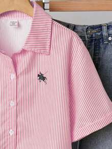 SHEIN 欧美风女童黄色条纹短袖衬衫，2025 夏季新款，学院风 Polo 领上衣，复古时尚，修身显瘦的短袖衬衫，适合年轻女孩。 - 粉色 - 查看 3