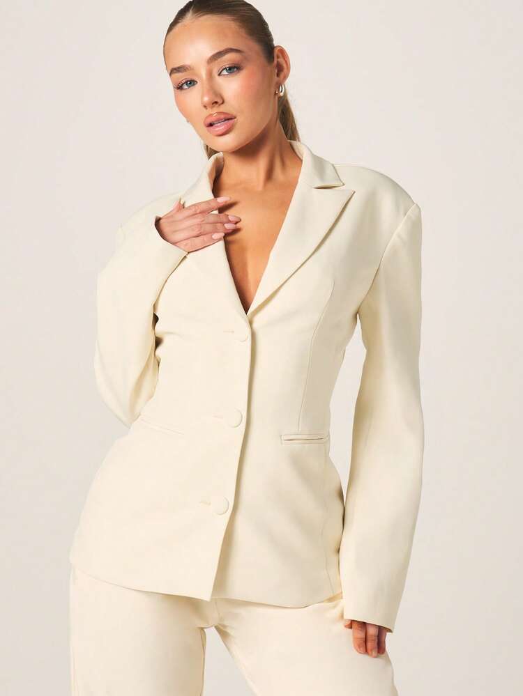 MISSGUIDED Blazer con fiocco sulla schiena, dettaglio del colletto, chiusura con bottoni e tasche a filetto, adatto per ufficio, lavoro professionale e abbigliamento formale