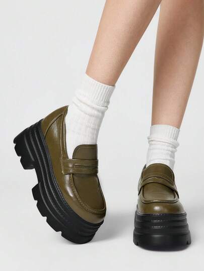 ROMWE Goth Women's Black Slip-On Loafers, Mary Jane Flat Shoes, Japanese JK Uniform Style, Formal Work Shoes, Platform & Thick Sole Flats For Christmas