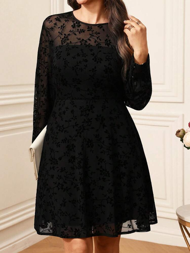 Plus Size Women's Summer Casual Vacation Elegant Round Neck Long Sleeve  Floral Lace Solid Color Black Mini Dress, Early Spring\Summer\Elegant\Party\Wedding Guest Dress,Summer Holiday,Spring Break Outfits ,Vacation Outfits Women ,Holiday Outfits For Women,Going Out Outfits,2026 New Clothes,Simple And Fashionable For Everyday Wear,Suitable For Summer, Vacation, Commute, Daily Wear, Long Sleeve Elegant Dress, Black Elegant Dress, Lace Black Dress, Black Formal Dress For Women,Wedding Guest Dress For Women ,Party Dresses