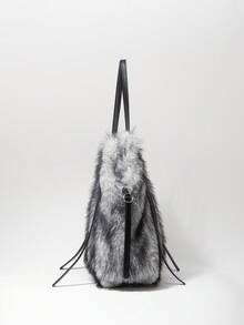 ROMWE Grunge Punk 女士单肩包，流浪包，毛绒包，仿皮草，毛绒，毛绒绒，时尚，个性，百搭，街头风，甜美酷女孩，辣妹，Y2K，朋克，秋冬款（随机图案） - 黑與白 - 查看 6