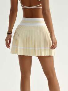 CourtClass Women's Contrast Color Tie-Waist Pleated Sports Skirt Pants - Yellow - View 2