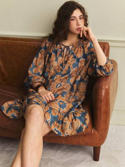 Écloséra New Summer Women's Dress, Elegant And Comfortable, Retro, Perfect For A Relaxed Vacation Look. Features A V-Neck, Drawstring Design, Lantern Sleeves, And A Ruffled Hem. Also Suitable For Parties And Outings. French Dresses For Women Silk Dress Women Motif Women Dresses