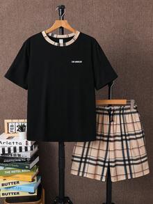 SHEIN 2件套青少年男童休闲字母印花领短袖T恤和格子图案短裤套装，适合通勤、上学、日常休闲穿着、运动、春夏穿着。 - 彩色 - 查看 2