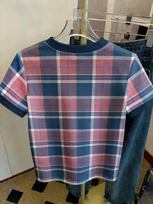 Resyla 粉蓝格子撞色圆领T恤 复古格子图案 休闲短袖上衣 Y2K美学撞色滚边格子T恤 学院风粉蓝格子夏季T恤 撞色领格子印花休闲T恤 - 粉色 - 查看 2