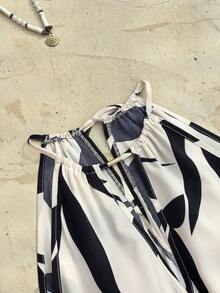 Trelyra Casual Vacation Digital Print Design Metal Buckle Halter Deep V-Neck Camisole - Apricot - View 6