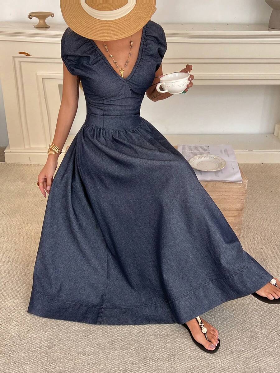 Livesso 复古水洗蓝色休闲修身街头音乐节时尚V领收腰优雅通勤女式牛仔连衣裙，春夏款 - 深色水洗藍 - 查看 1