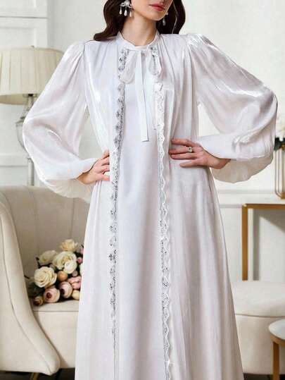 Al Najma 女士长袖镶钻长袍和无袖圆领阿拉伯长袍套装