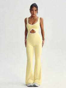 Dewbera Bộ jumpsuit ống loe cho mùa xuân/hè, thiết kế xếp ly khoét rỗng phối màu tương phản phía trước, cạp cao, cổ chữ U, lưng chữ U, phù hợp cho mặc thường ngày, tập gym, yoga, chạy bộ. - Màu vàng - Xem 6