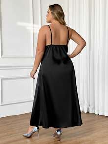 SHEIN CURVE+ Đầm slip sang trọng, màu trơn, cổ xếp ly, dành cho nữ cỡ lớn, thích hợp cho mùa Thu/Đông, Giáng sinh, Năm mới, Lễ Tạ ơn, Tiệc tùng, Đám cưới, Đi biển, Lễ tốt nghiệp, Thanh lịch, Thường ngày, Đi chơi, Hẹn hò, Hẹn hò, Đi làm. - màu đen - Xem 3