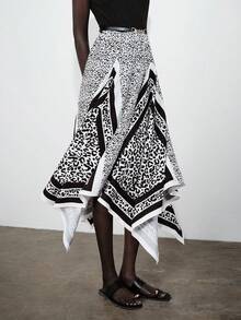 Lumivelle Women's New Round Neck Ribbed Knit Fabric Patchwork Leopard Print Asymmetrical Hem Casual Minimalist Fashion Dress, Spring/Summer - Multicolor - View 4