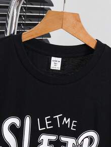 SHEIN 青少年男童返校季黑色字母印花休闲舒适时尚简约百搭柔软面料，适合日常穿着、上学、外出等场合。 - 黑色 - 查看 5