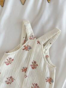 Loomiva Newborn Baby Girl Floral Print Strap Romper & Pants Set, Versatile & Comfortable,Kids - Apricot - View 12