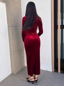 Hitanina 女士优雅天鹅绒不对称荷叶边开衩下摆连衣裙酒红色长款女装 - 酒紅色 - 查看 2