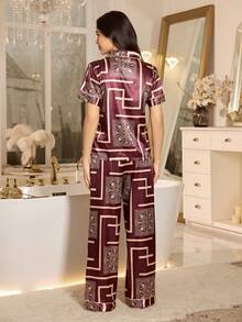 Women's Elegant Geometric Totem Retro Print Faux Silk Cardigan Short Sleeve Pajama Set - Multicolor - View 2