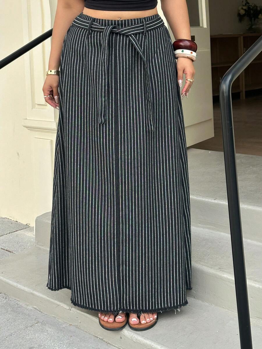 Dazy Plus 休闲条纹A字中长牛仔裙，松紧腰设计，春夏款 - 黑色 - 查看 1