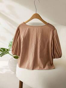 CosyJoli Áo sơ mi dáng rộng, tay phồng, thêu họa tiết, thắt nơ phía trước, kiểu dáng thường ngày. - Màu Khaki - Xem 2