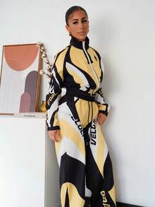 SAYEHFBABY New Autumn/Winter Women's Back To School Outfit, Casual Business Streetwear, Retro College Style Jacket With Stand Collar Front Zipper Long Sleeve Cropped Top + Straight Leg Wide Pants With Slit Hem, Black & Yellow Graphic Print Two Pieces Set - Yellow - View 4