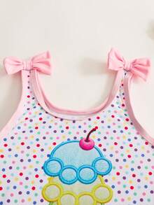 SHEIN Emery Rose Kids 小女孩夏季度假沙滩波点冰淇淋刺绣连体泳衣，女童冰淇淋印花可爱连体泳衣，小女孩冰淇淋泳装，连体泳衣套装，女童配套泳衣，配套泳装，花卉印花蝴蝶结沙滩连体泳衣，花卉图案蝴蝶结连体泳衣，可爱沙滩套装，花卉蝴蝶结小女孩连体泳衣 - 淺粉色 - 查看 11