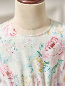 Young Girl Cute & Elegant White Floral Print Cutout Cap Sleeve Dress - Apricot - View 3