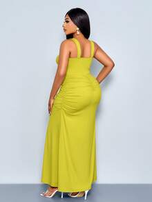 SOLERSUN 大码女式时尚纯色黄绿色无袖交叉领性感长裙，时尚金属饰边，独特设计，优雅显瘦，简约休闲百搭，适合春、夏、秋、冬四季穿着，是派对、野餐、度假、浪漫约会、购物等场合的完美之选。 - 綠色 - 查看 2