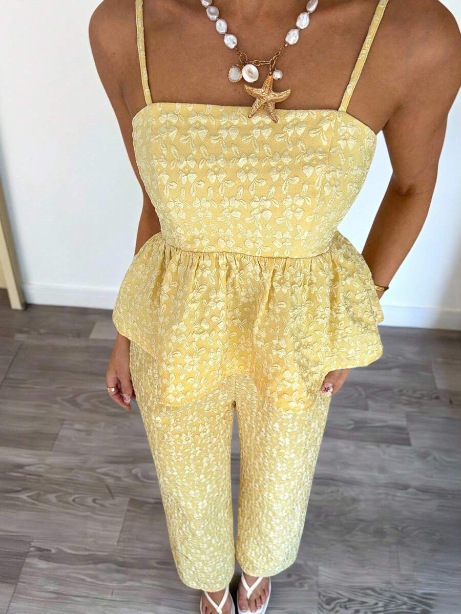 SHEIN 2pcs/Set Tween GirlsYellow Textured Camisole Ruffle Hem Cropped Top + Flowy Wide Leg Pants, Elegant Date/Commute Outfit, Fashionable Street Style, Suitable For Daily Wear - Yellow - View 1