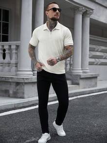 Manfinity CasualCool 男士短袖纹理面料拉链领 Polo 衫，适合居家、聚会和办公穿着。奶油色上衣，男士蕾丝网眼衬衫，学院风图案 Polo 衫，男士衬衫，拉链 Polo 衫，复古风格，适合日常休闲、周末旅行、远足、轻松的工作环境，可作为男友/丈夫礼物、周年纪念/生日礼物、派对、暑假、婚礼等场合穿着。 - 黃色 - 查看 5