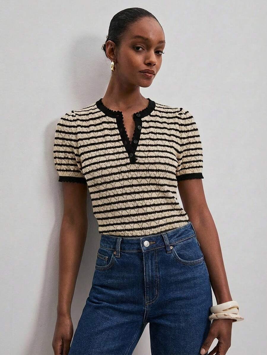 ATUI Studio Blusa de punto de manga corta casual con botones, volantes y rayas para mujer - Albaricoque - Ver 1