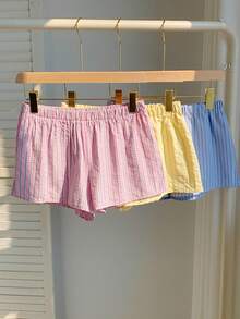 SHEIN EZwear 女士夏季三件套度假短裤，抽绳宽松款：一条粉色条纹短裤、一条米黄色条纹短裤和一条蓝色条纹短裤。适合度假外出穿着。 - 彩色 - 查看 4