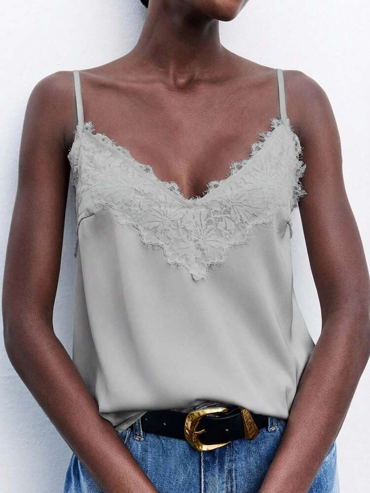 SHEIN Maija Damen Graue Spitze Patchwork Bluse, eleganter romantischer schicker bequemer locker geschnittener V-Ausschnitt mit verstellbaren Spaghettiträgern, Urlaubs- und Büromode, westlicher Stil, Kreuzfahrtmode, vielseitige ärmelloser Top