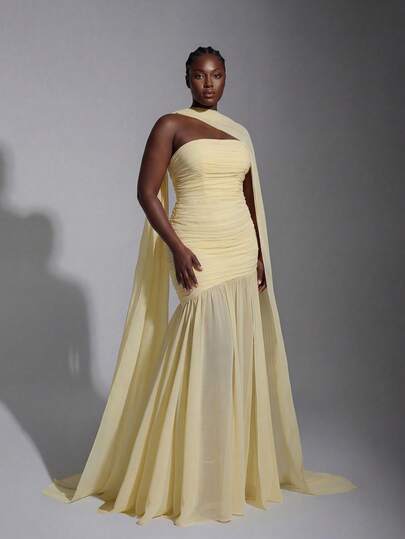 Elitara Plus Size Elegant Cream Yellow Chiffon Halter Neck Dress (Detachable Sequins), Bust Ruffle, Mesh Fishtail Hem, Suitable For Valentine's Day, Date, Vacation, Wedding, Bridesmaid