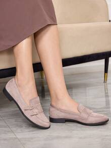 Sleekvia Women's Fashion Metal Rivets Adjustable Soft-Soled Loafers - Grey - View 4