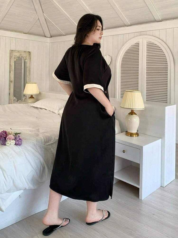 Dazy Plus Plus Size Women's Charming Color Block Satin Pleated Hollow Collar Nightgown, Elegant Black Taffeta Fabric