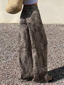 DAZY 女士休闲宽松版型破洞豹纹直筒牛仔裤，适合春夏穿着 - 棕色 - 查看 2