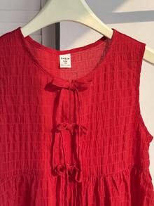 SHEIN 少女红色提花雪纺无袖蝴蝶结肩带荷叶边下摆可爱休闲度假吊带背心 - 紅色 - 查看 3