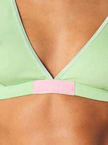 Missguided x Playboy Triangle Bralette With V Neckline And Contrast Pink Accent Details Soft Wireless Cups Everyday Comfort - Green - View 3
